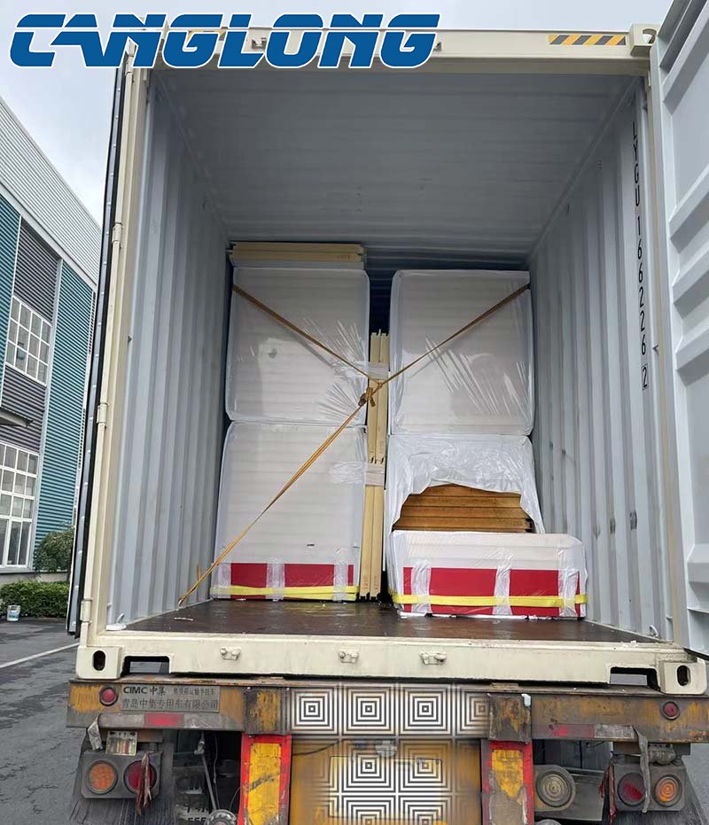 polyurethane insulation panel shipped