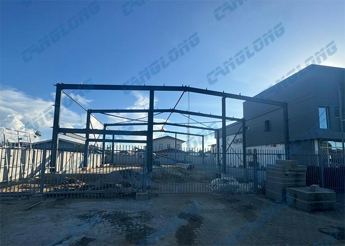 Suriname steel construction warehouse